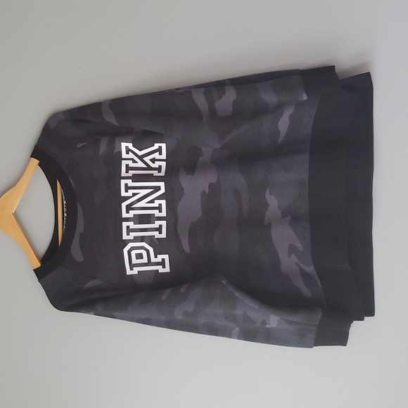 PINK Victoria's Secret Tops - Victorias Secret PINK Gray Black Camouflage Long Sleeve Logo Sweatshirt Large